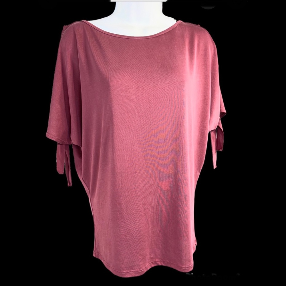 Women’s side gathering burgundy top Blouse